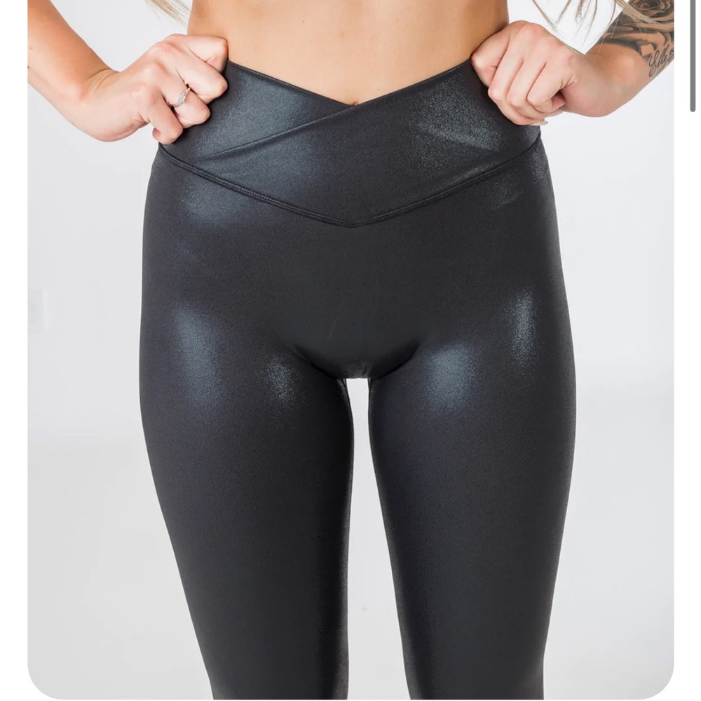 Curves n combat boots shimmer leggings